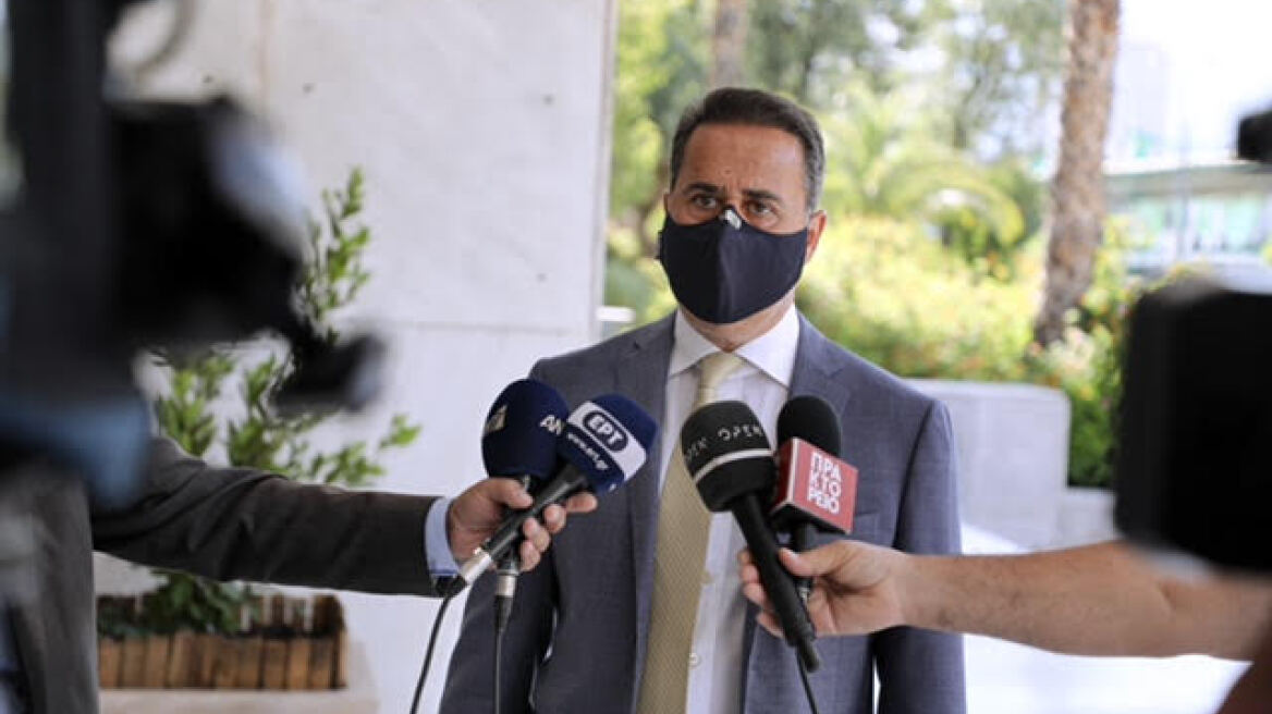 Yπόθεση της Novartis: Καταθέτει ο Παπασταύρου - Μάρτυρας στην ανάκριση με κατηγορούμενο τον Παπαγγελόπουλο