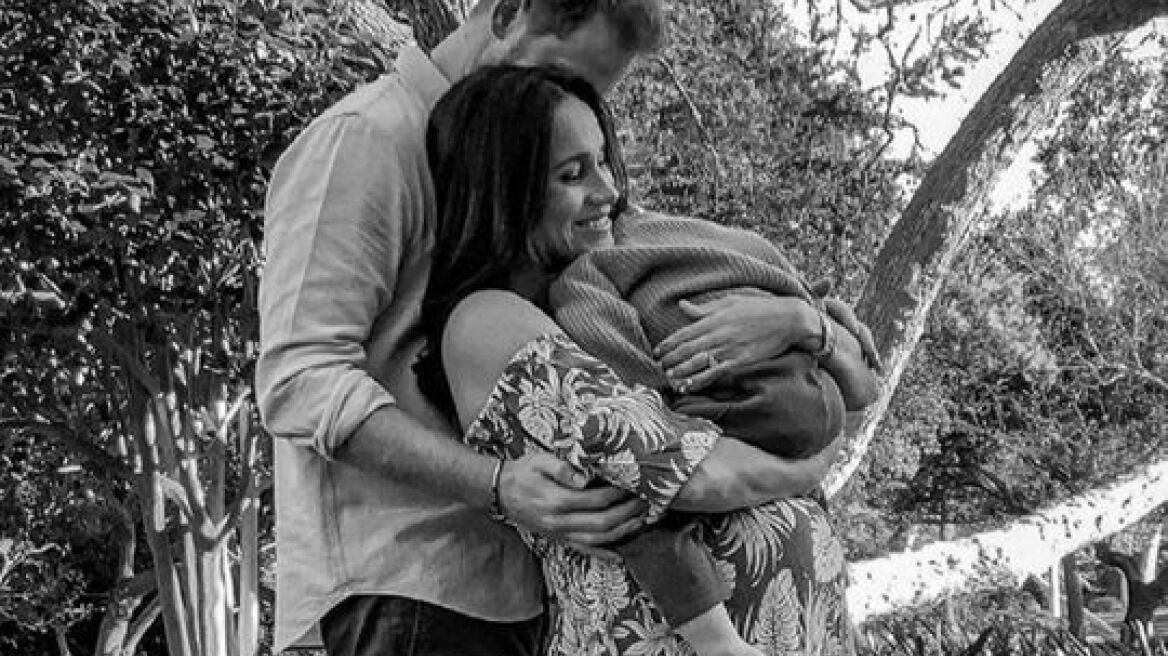 Δώρο στη μικρή Λίλιμπετ έστειλαν ο Ουίλιαμ και η Κέιτ - Η Ελισάβετ προσκάλεσε σε γεύμα τον πρίγκιπα Χάρι