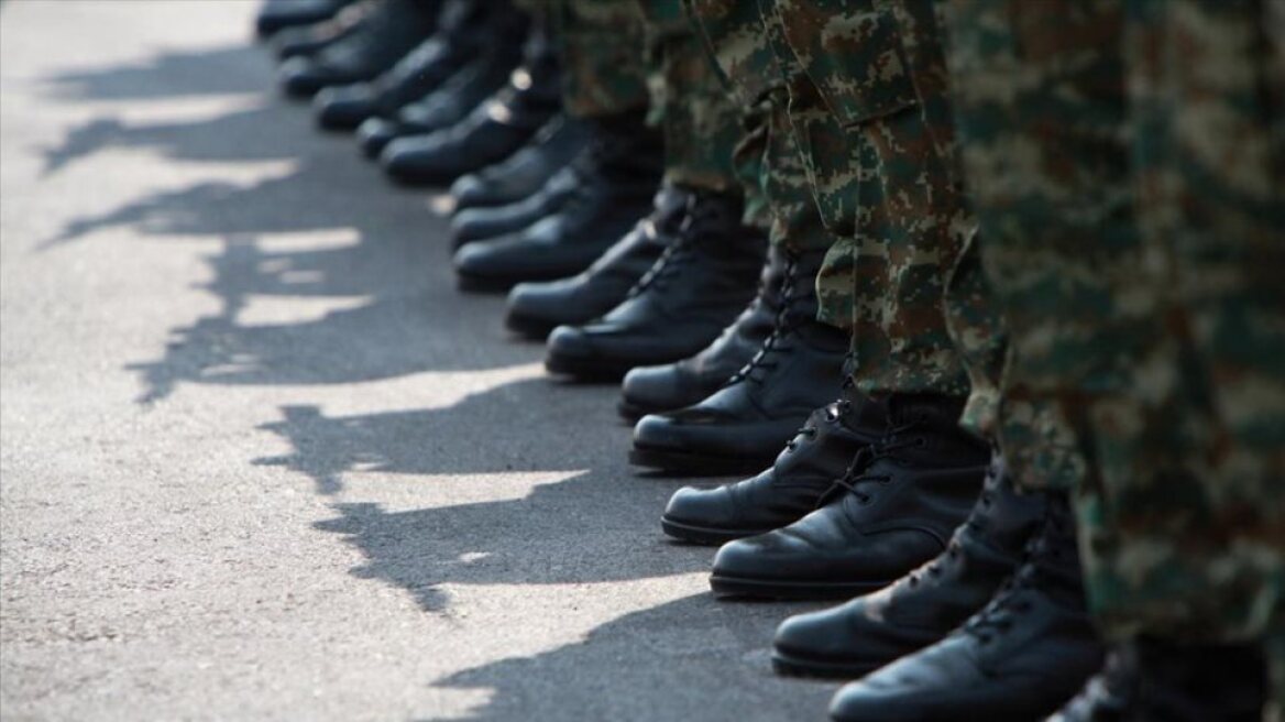 Σοκαριστική καταγγελία: Με βίασαν πριν δέκα χρόνια, όταν ήμουν φαντάρος,  με εντολή του λοχαγού