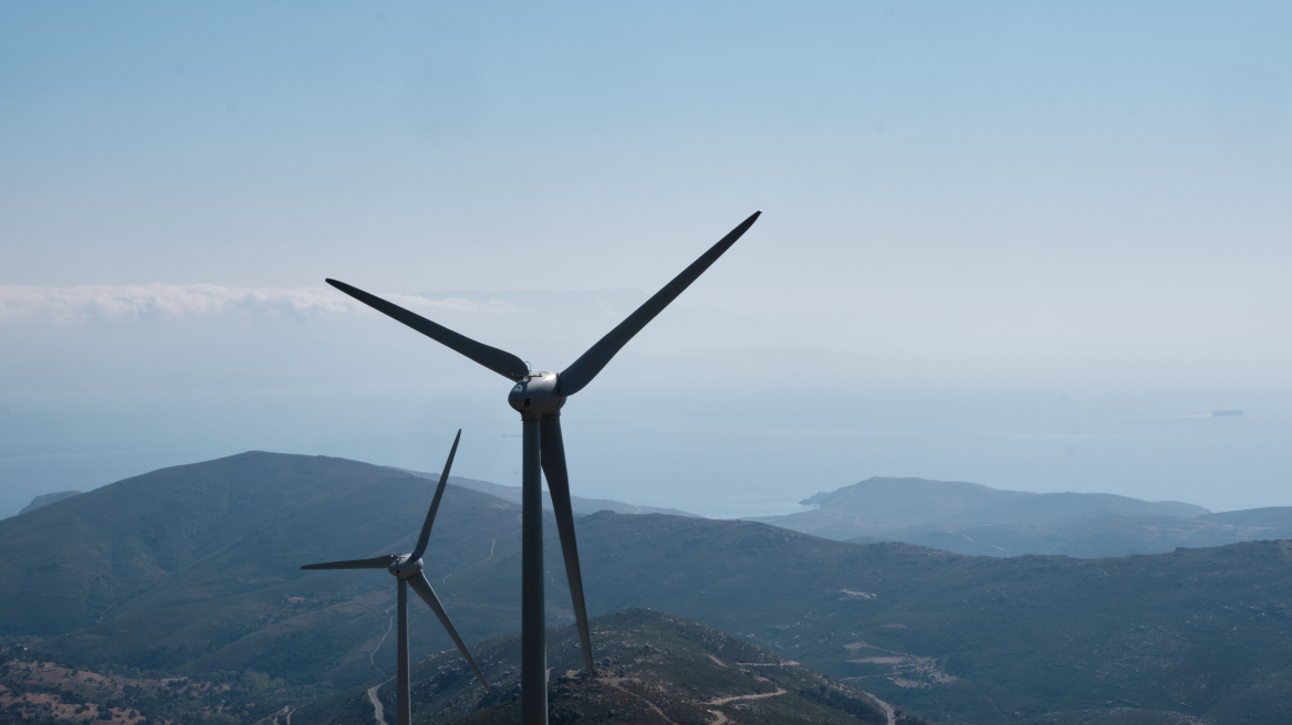 ΟΝΝΕΔ: Επίσκεψη στο αιολικό πάρκο της ΓΕΚ ΤΕΡΝΑ στο νησί του Αγίου Γεωργίου