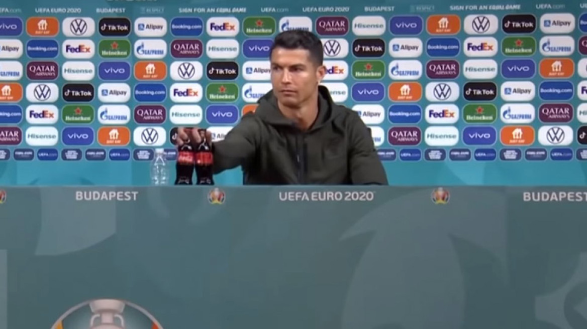 Euro 2020: Η Coca Cola χάνει με 2-1 στο ημίχρονο!