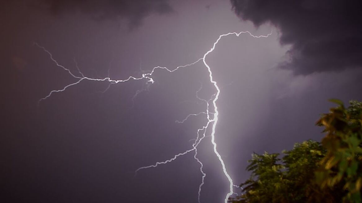 ΗΠΑ: 9 παιδιά νεκρά από καραμπόλα λόγω κακοκαιρίας στην Αλαμπάμα