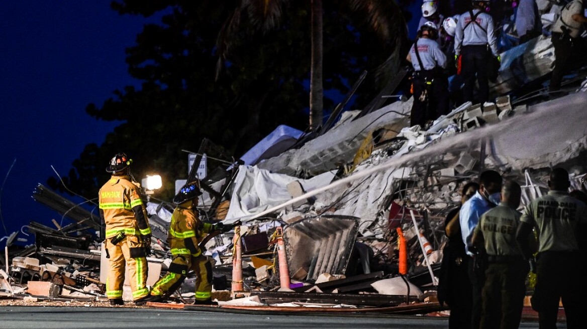Φλόριντα: Με σόναρ και σκυλιά ψάχνουν τους δεκάδες αγνοούμενους στα ερείπια του πολυώροφου κτιρίου που κατάρρευσε