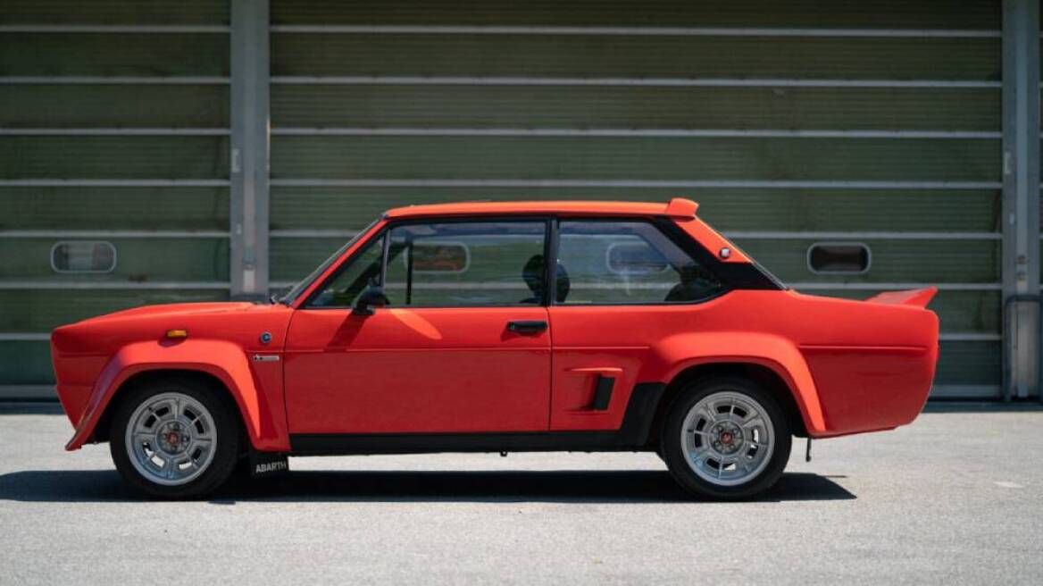Πωλείται ένα σπάνιο Fiat 131 Abarth Rally Stradale