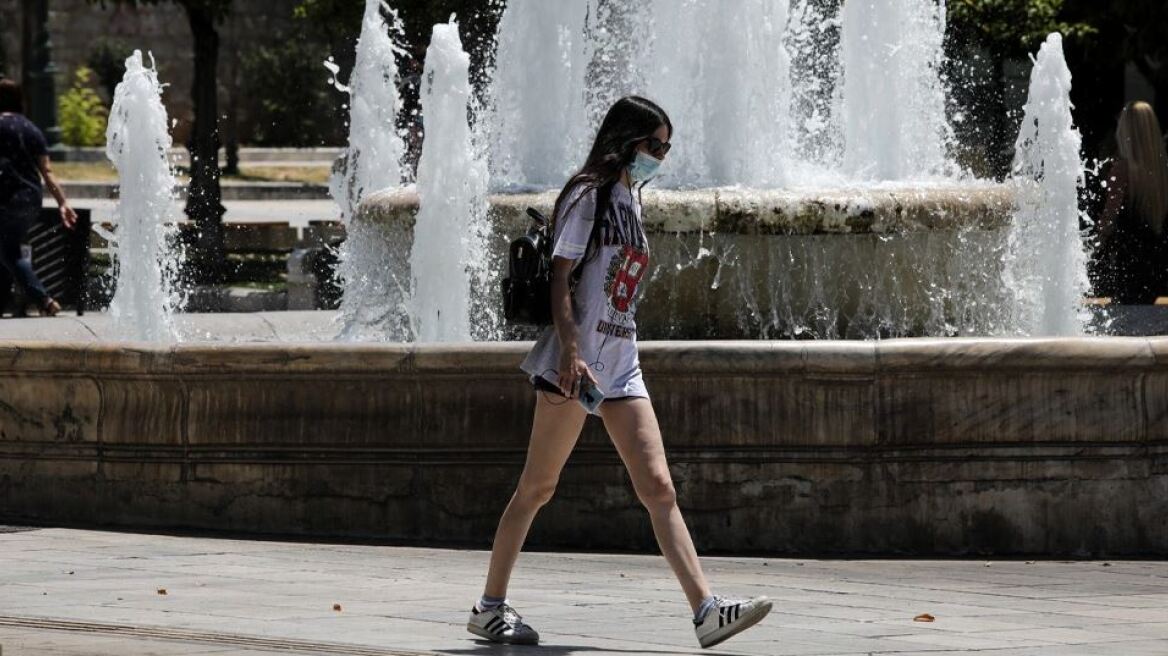 Καιρός: Ανεβαίνει η θερμοκρασία τη Δευτέρα - Πού θα εκδηλωθούν βροχές και καταιγίδες 