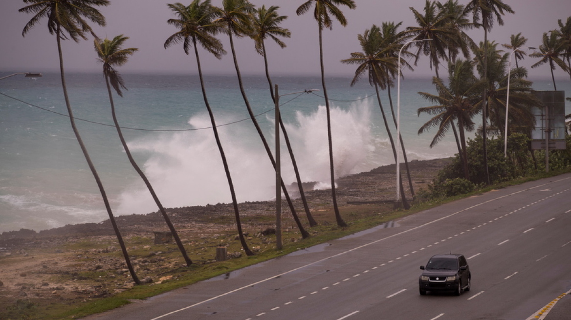 Καταιγίδα Έλσα: Πλησιάζει στην Κούβα και μετά κατευθύνεται στη Φλόριντα