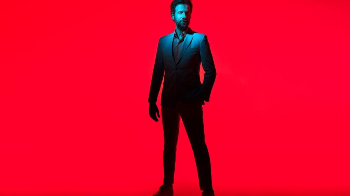 Ο Κωστής Μαραβέγιας πάει Βεάκειο με τη «Λόλα» και τη «Ρίτα»