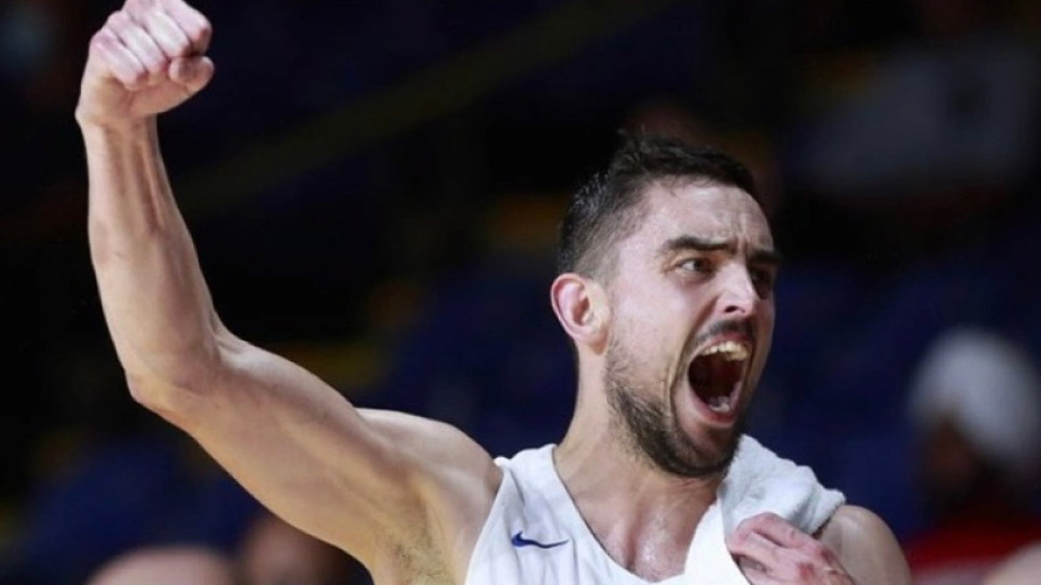 Μπουλς: Περήφανοι για τον MVP Σατοράνσκι στο Προολυμπιακό