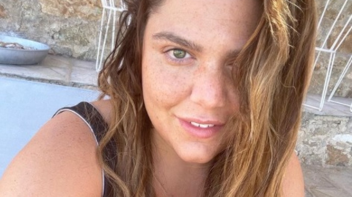 Οι δύο πρόσφατες απώλειες που σημάδεψαν τη Δανάη Μπάρκα και το αποχαιρετιστήριο μήνυμα