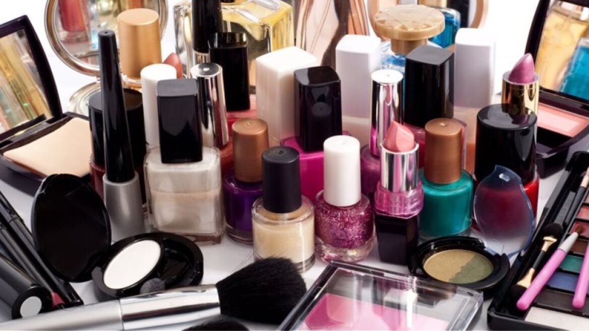 Τρίπολη: Ντύνονταν και καλλωπίζονταν με κλεμμένα είδη