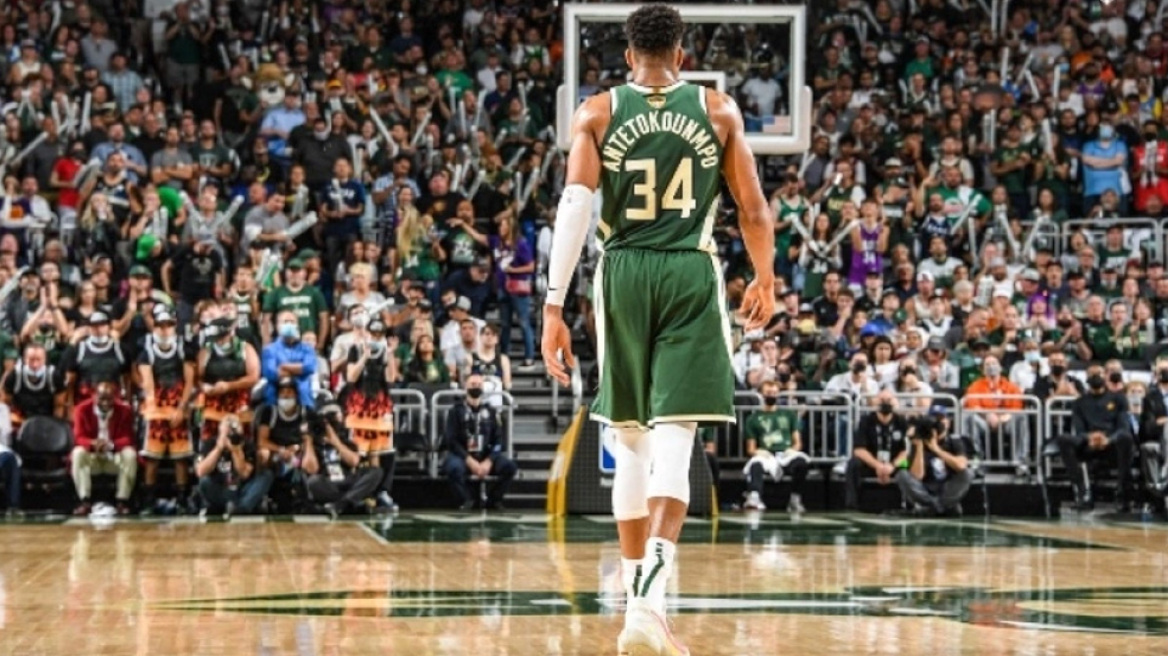 Μπακς: «Τρέλα» στο Μιλγουόκι ενόψει του τέταρτου τελικού!