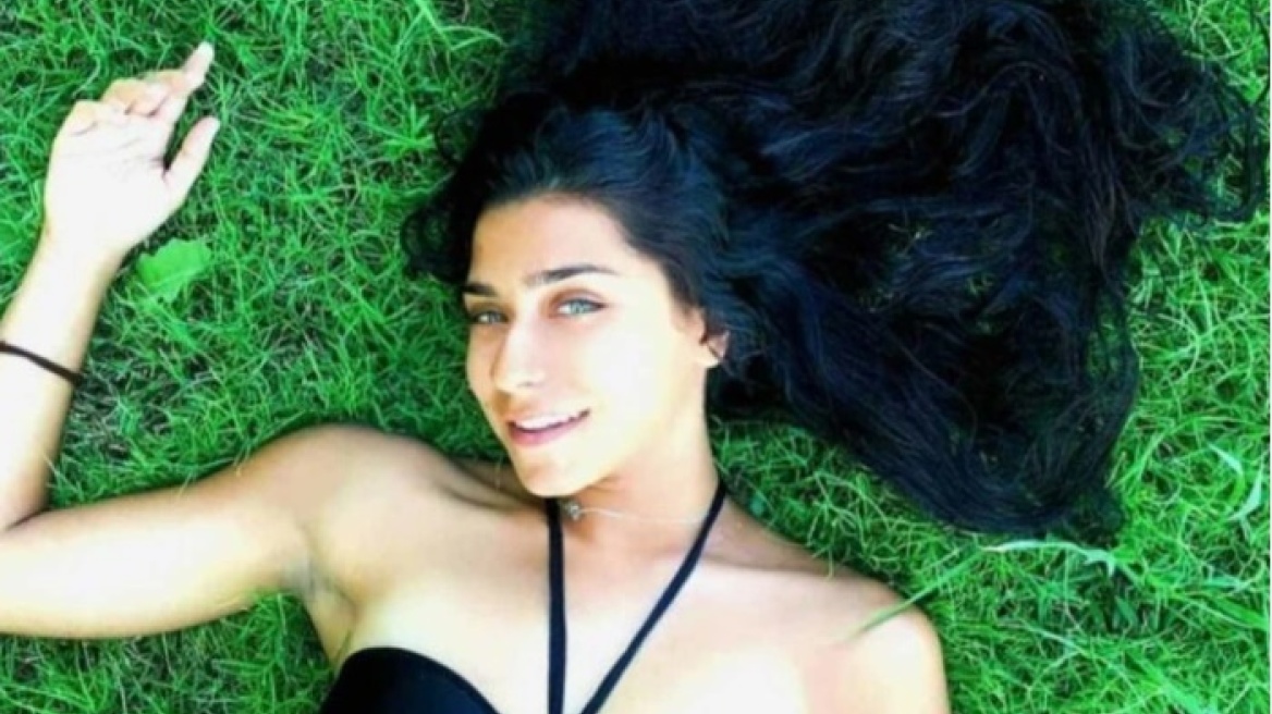 Ελευθερία Κοντογεώργη: Ποια είναι η πανέμορφη ηθοποιός που πρωταγωνιστεί στον Οθέλλο του Αιμ. Χειλάκη;