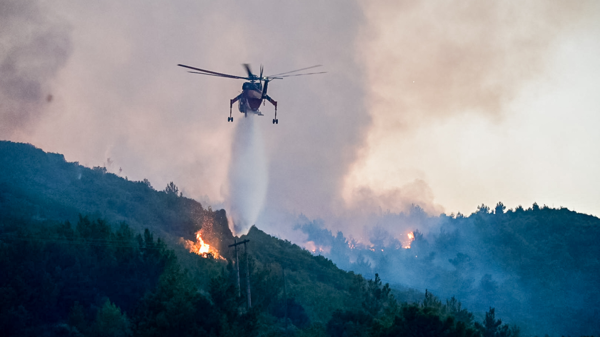 Σάμος: Υπό πλήρη έλεγχο η πυρκαγιά 