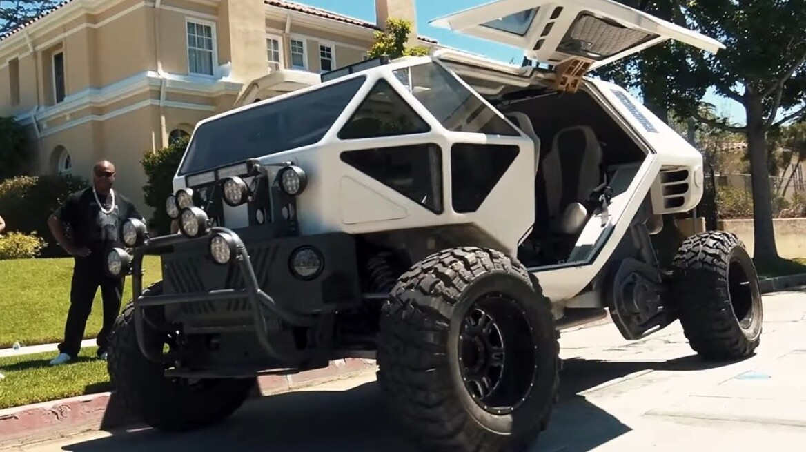 Πωλείται ένα μοναδικό space SUV - Πόσο κοστίζει;
