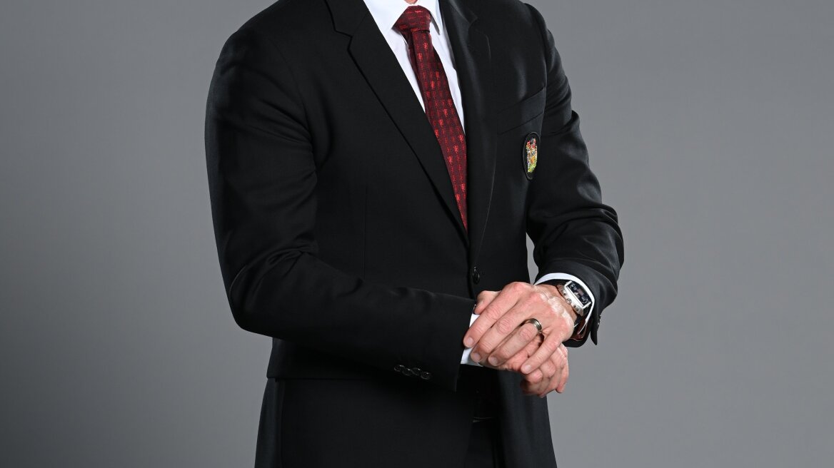 Στον πάγκο της Γιουνάιτεντ μέχρι το 2024 ο Σόλσκιερ