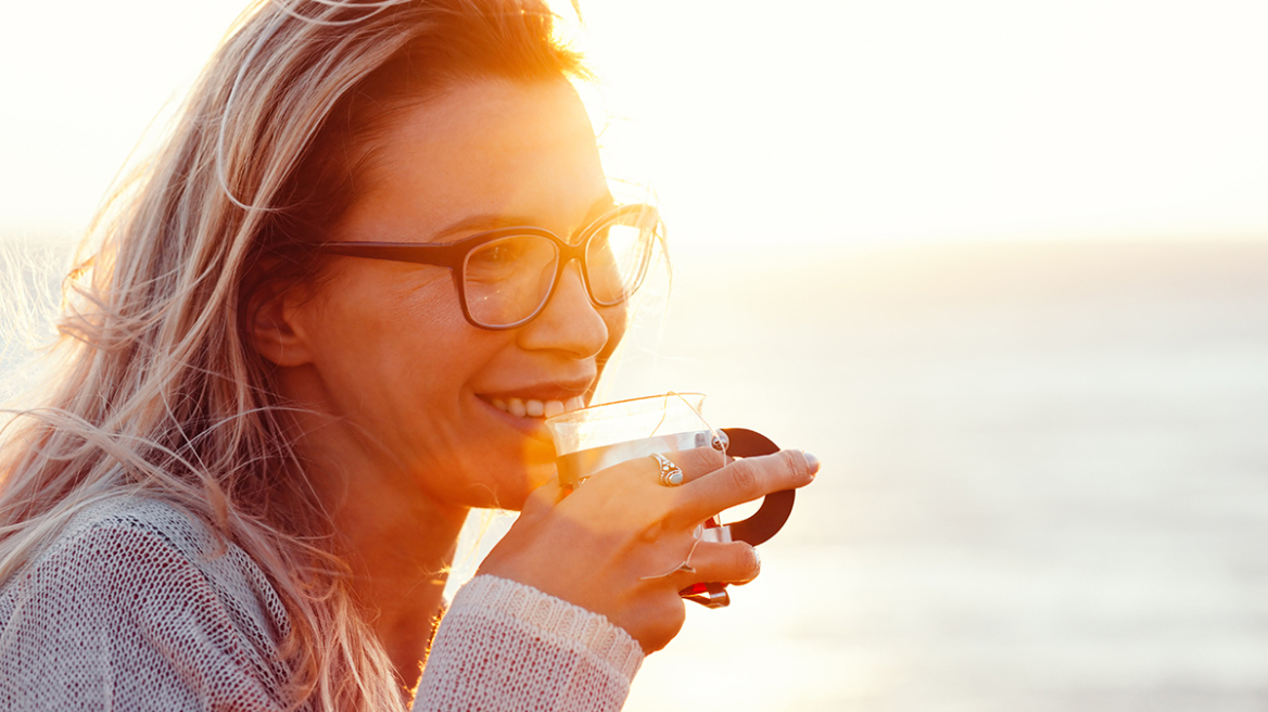 Τρία δραστικά βότανα που μας φτιάχνουν το κέφι και μας κάνουν ευτυχισμένους