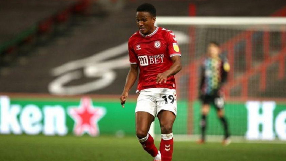 Επιμένει και ελπίζει η ΑΕΚ για Ελίασον