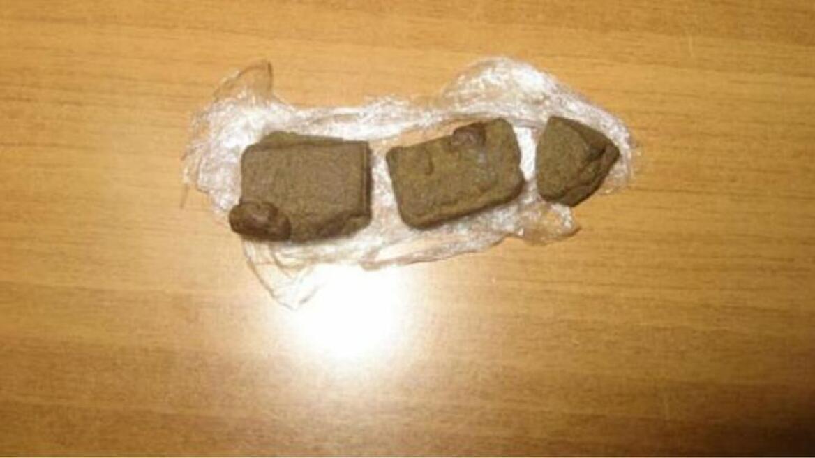 Νεαροί διακινούσαν κοκαΐνη και κάνναβη στην Χερσόνησο