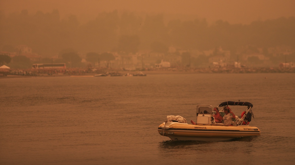 Φωτιές: Πάνω από το όριο συναγερμού οι ρύποι στον Κορινθιακό - Υψηλές συγκεντρώσεις ακόμα και στην Αράχωβα