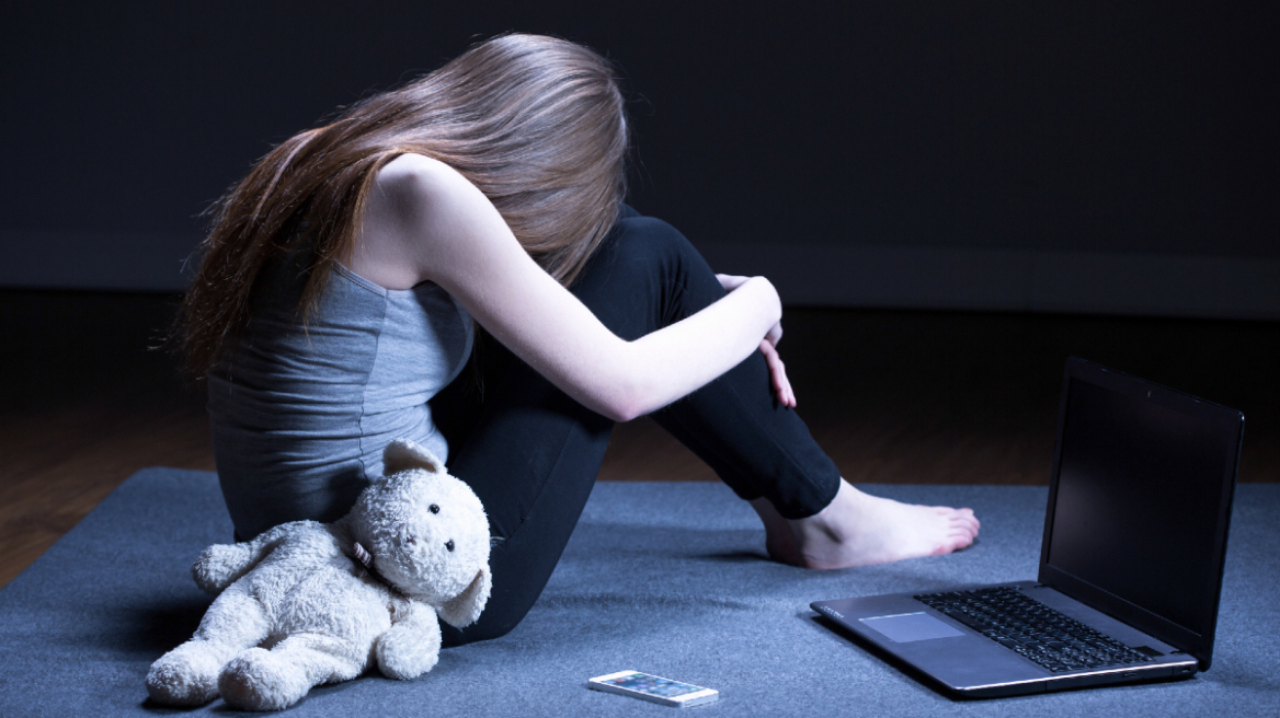 Βολιώτης πατέρας καταγγέλλει τον νέο σύζυγο της πρώην του για ασελγείς πράξεις εις βάρος της 12χρονης κόρης του