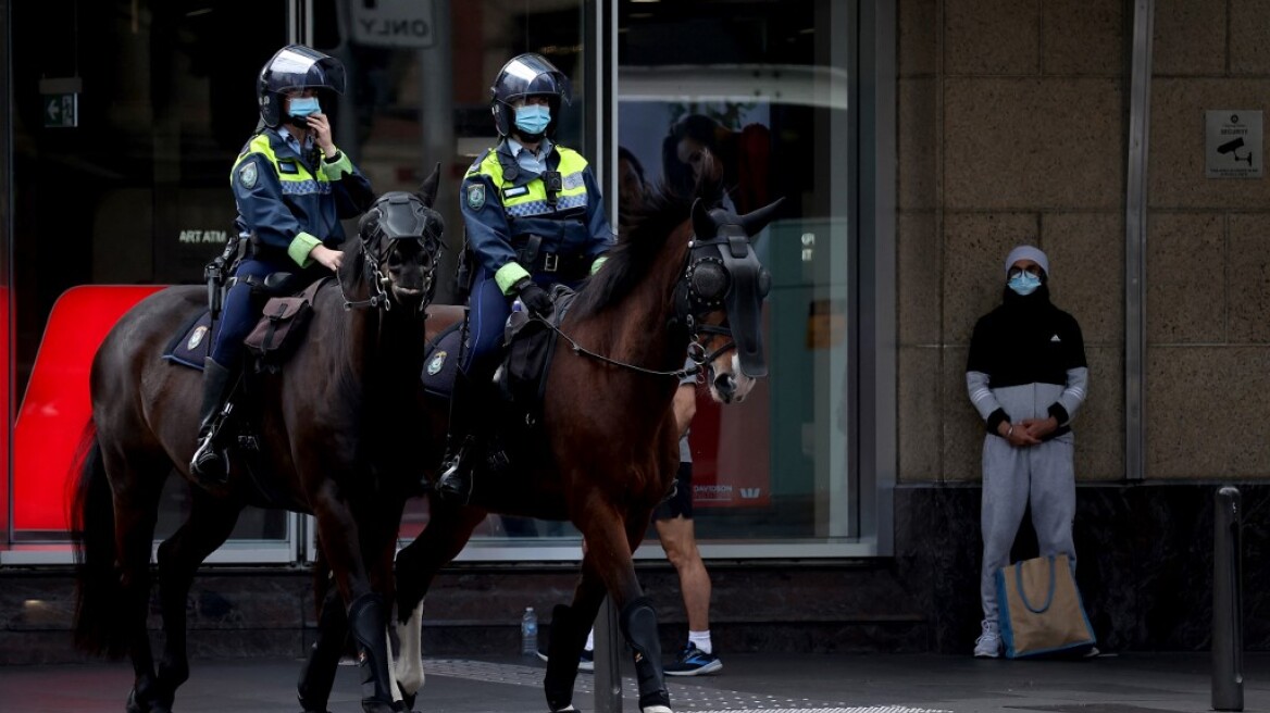 Κορωνοϊός - Αυστραλία: Ενισχύεται κι άλλο το lockdown με υπερεξουσίες στην αστυνομία και τσουχτερά πρόστιμα