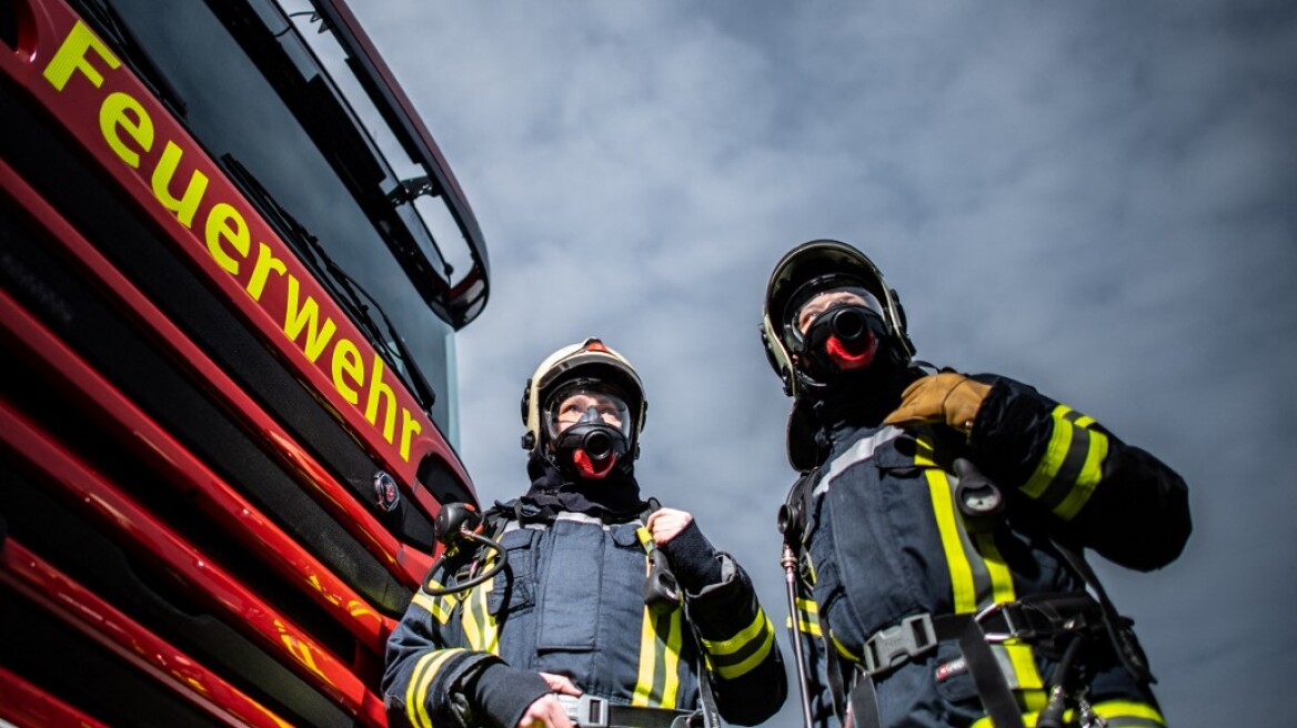 FAZ: Τι είδε ένας Γερμανός πυροσβέστης στις φωτιές στην Ελλάδα