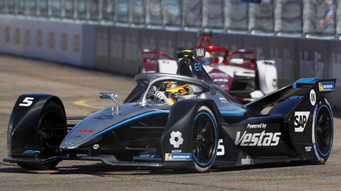 Και η Mercedes αποχωρεί από τη Formula E