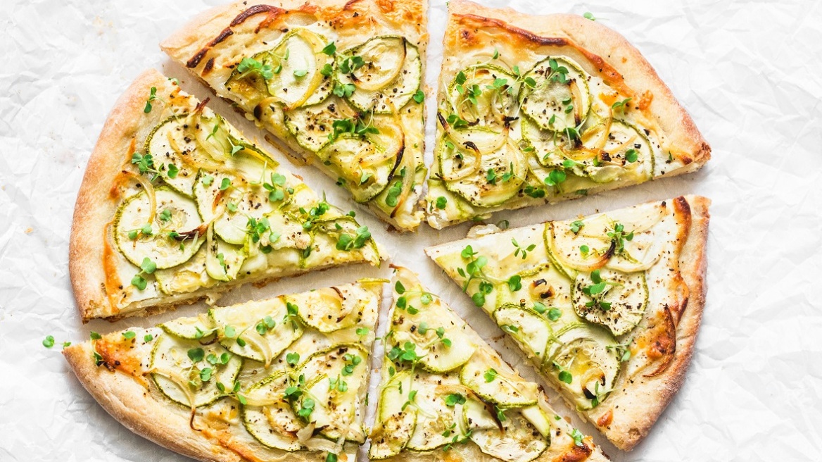  Πίτσα με αλεύρι αμυγδάλου χωρίς γλουτένη (keto – friendly)