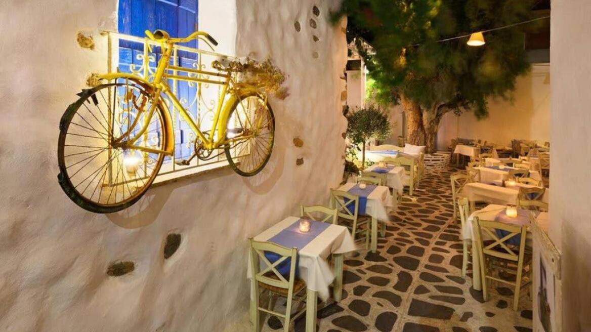 Στη Χώρα της Νάξου: 3 νόστιμες στάσεις που πρέπει σίγουρα να κάνετε 