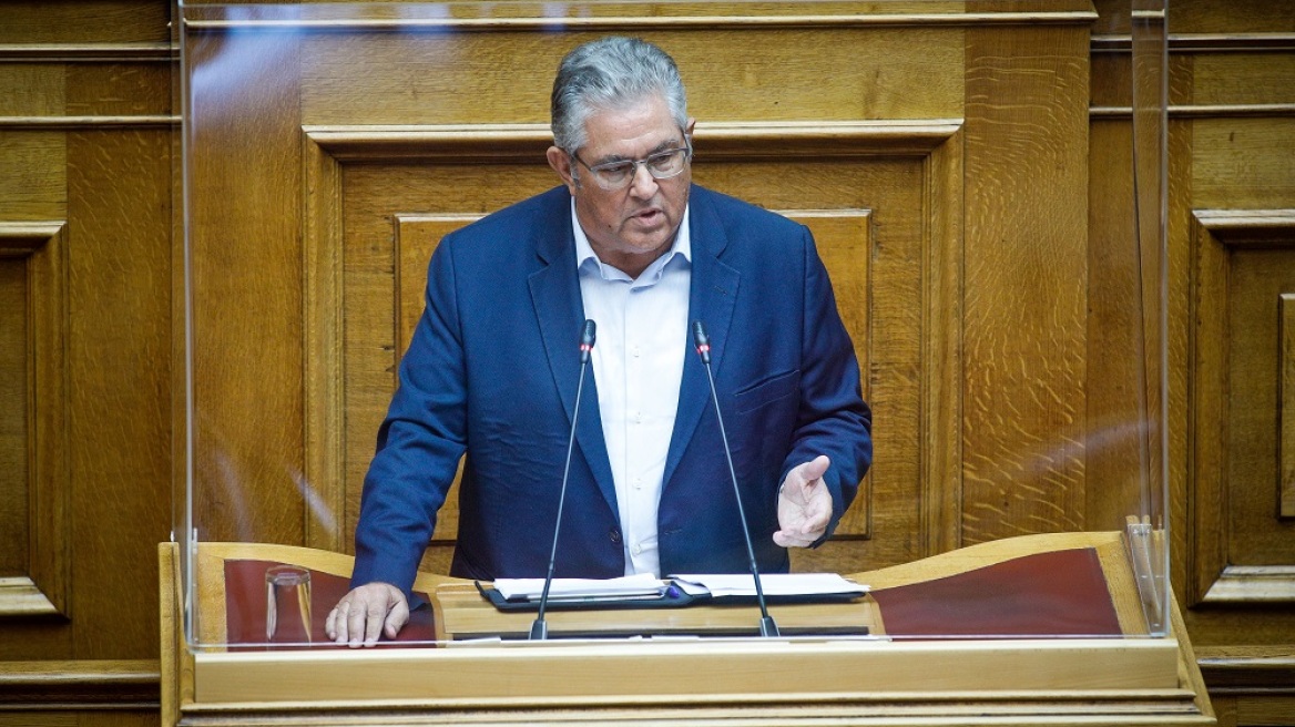 Κουτσούμπας για Μίκη Θεοδωράκη:  Κατάφερε να χωρέσει στο έργο του όλο το έπος της λαϊκής πάλης του 20ού αιώνα στη χώρα