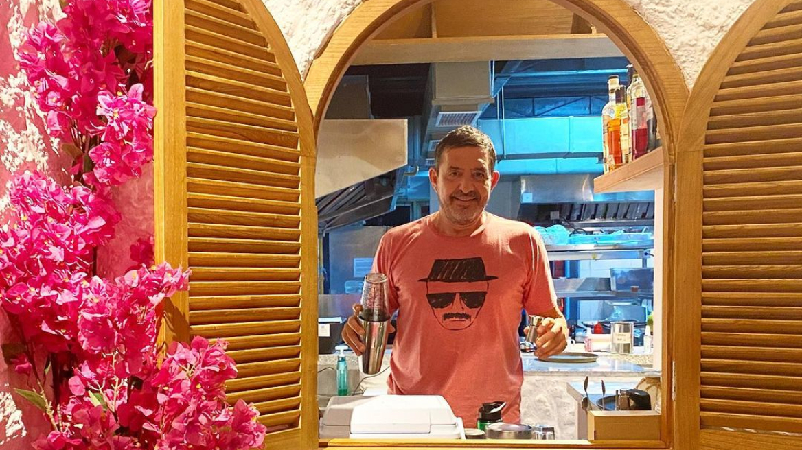 Ο Έλληνας που τα άφησε όλα και πήγε στη «Μύκονο της Ασίας»