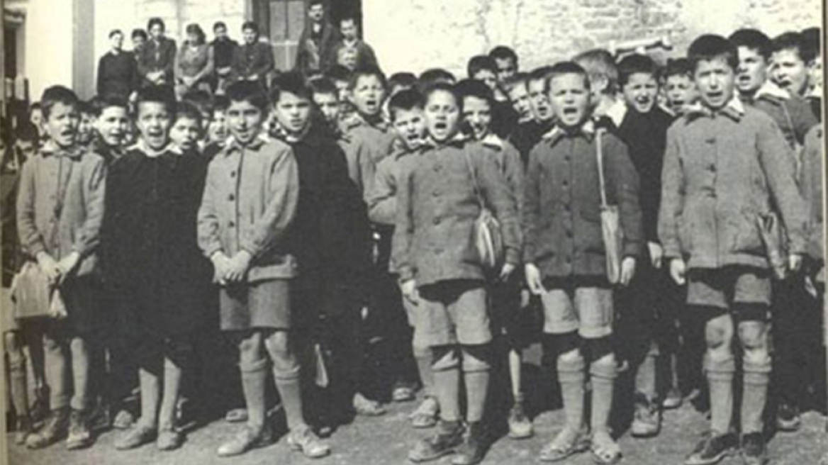 Ανοίγουν τα σχολεία!