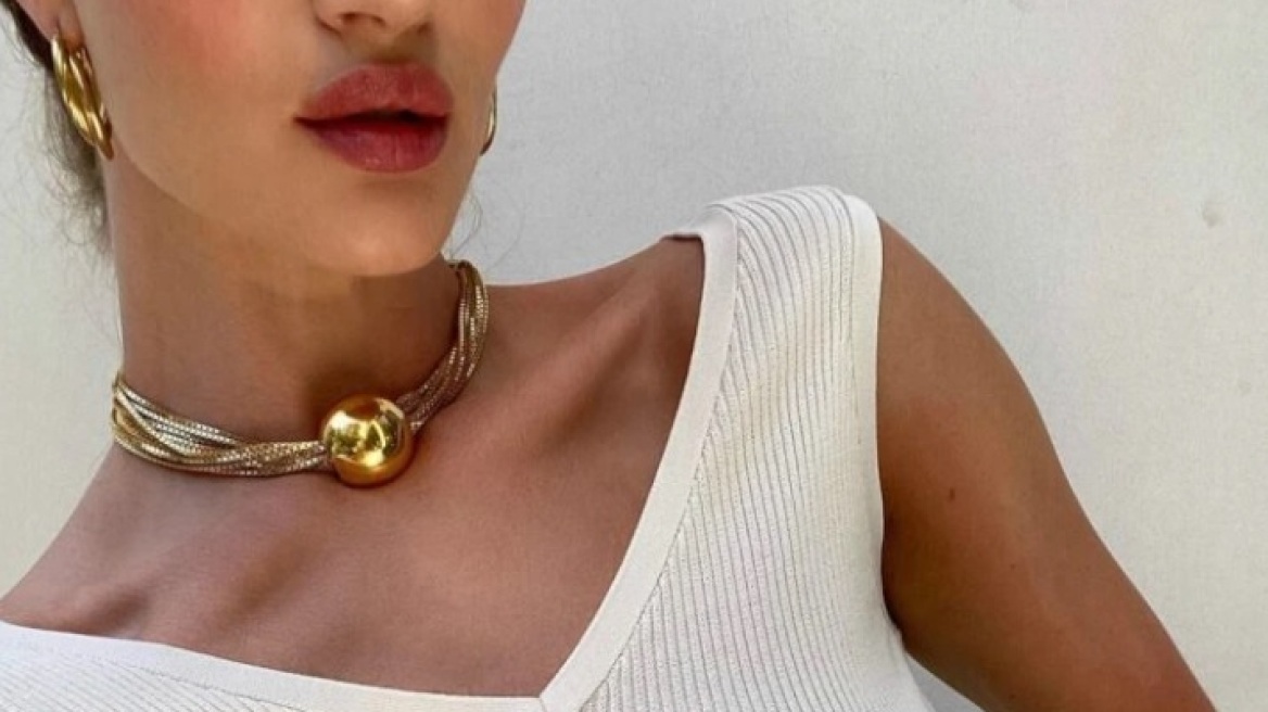 Τα 6 προϊόντα ιδανικά για σύσφιξη λαιμού και ντεκολτέ