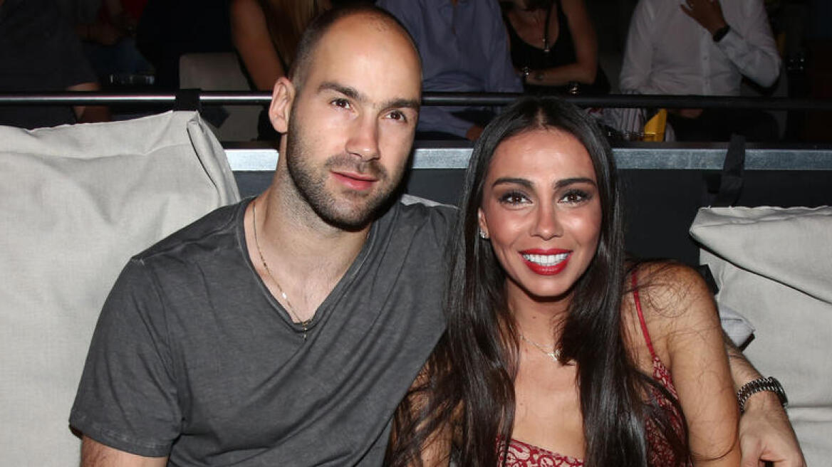 Ολυμπία Χοψονίδου - Βασίλης Σπανούλης: Βραδινή έξοδος για το ζευγάρι