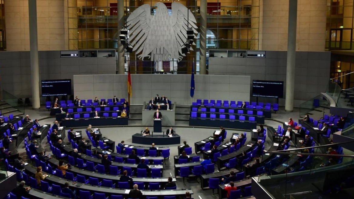 Το Βερολίνο κατηγορεί τη ρωσική μυστική υπηρεσία GRU για κυβερνοεπιθέσεις στη Μπούντεσταγκ