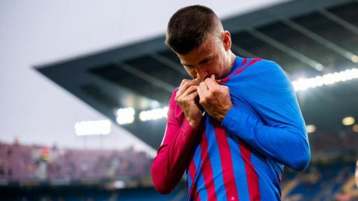 Ζεράρ Πικέ: Έσπασε κινητό παπαράτσι μπροστά στα μάτια των παιδιών του