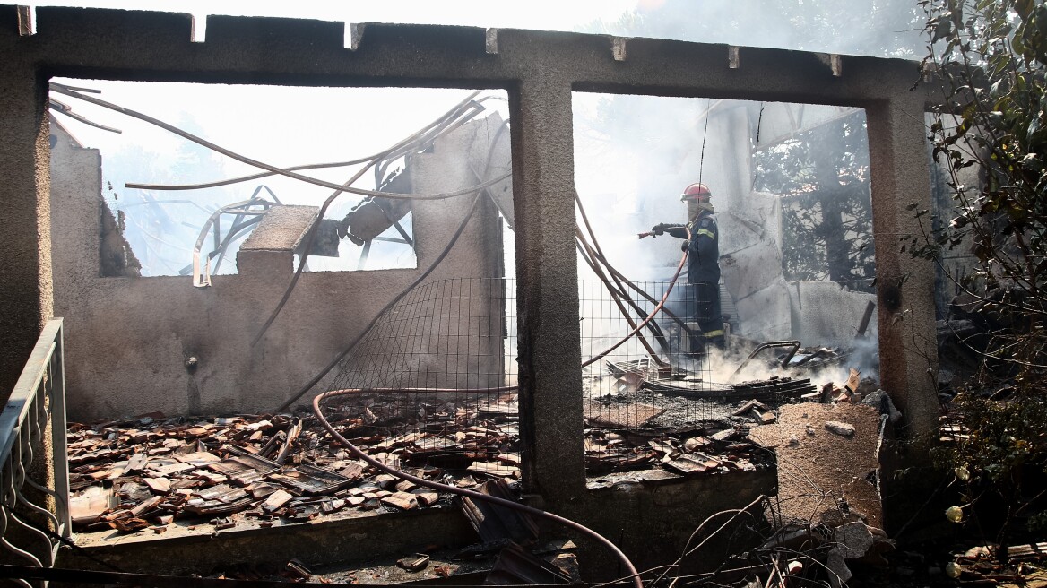Πυρόπληκτοι: Πιστώνονται 1,6 εκατ. ευρώ σε 422 δικαιούχους