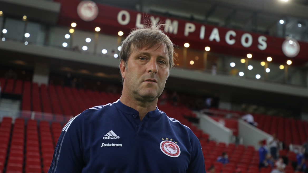 Μαρτίνς: «Έχουμε πλήρες ρόστερ, στόχος το τρίτο σερί πρωτάθλημα» - Δείτε βίντεο