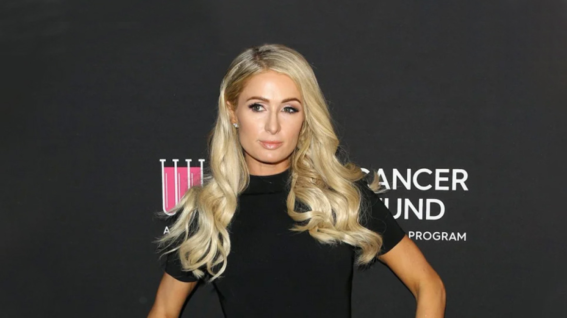 US Open: Η Πάρις Χίλτον έβγαζε selfie την ώρα που έπαιζε ο Τζόκοβιτς - Δείτε βίντεο