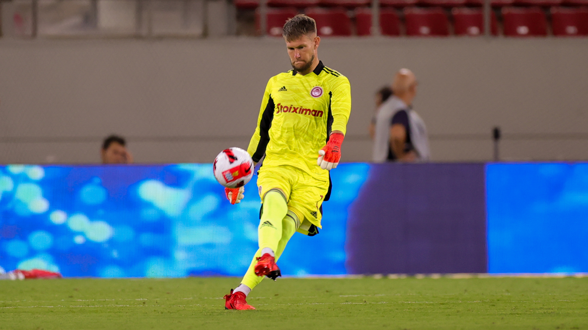 Ολυμπιακός: Ανακοίνωσε αποστολή με Βατσλίκ αλλά χωρίς Μαντί Καμαρά και Μασούρα 