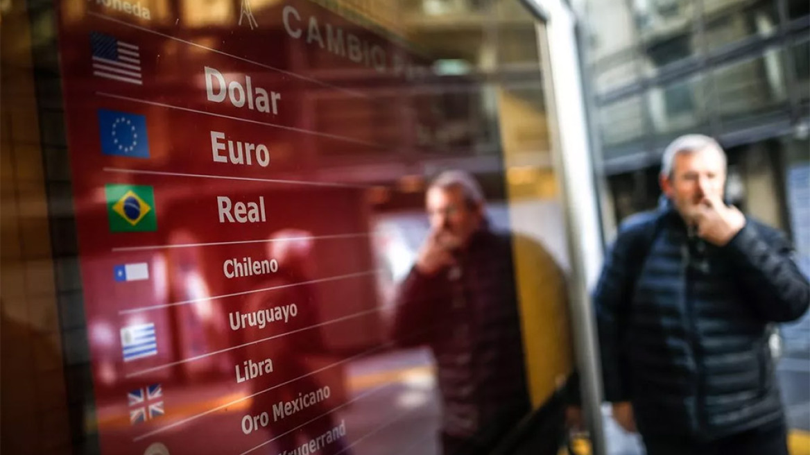 Η αγωνία του κεντρικού τραπεζίτη: Το δίλημμα των ΕΚΤ – FED ανάμεσα σε πληθωρισμό – ανάκαμψη και ο φόβος του κραχ