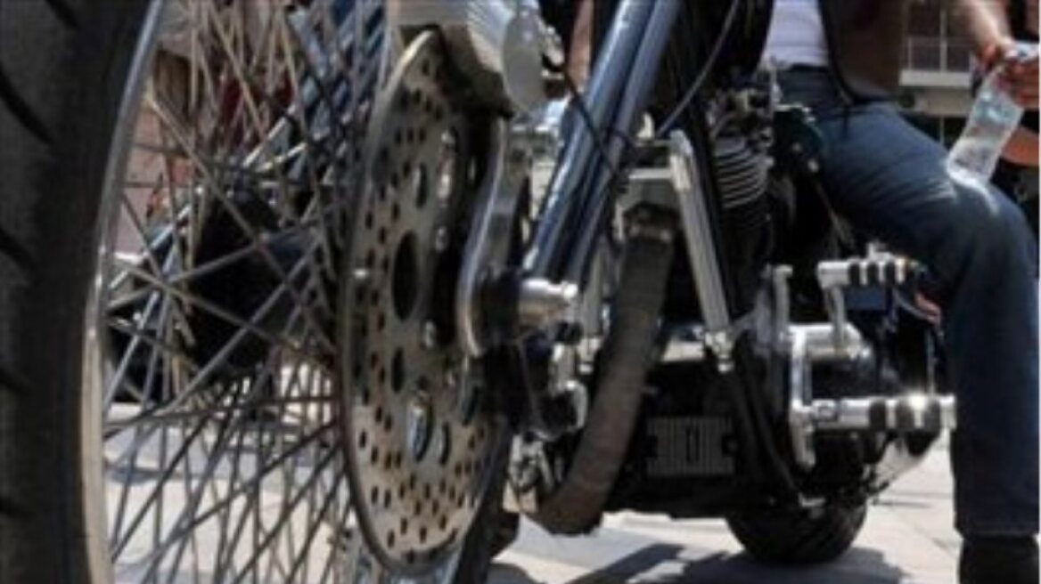 Χανιά: Ανήλικοι έκαναν βόλτες με... κλεμμένη μηχανή!