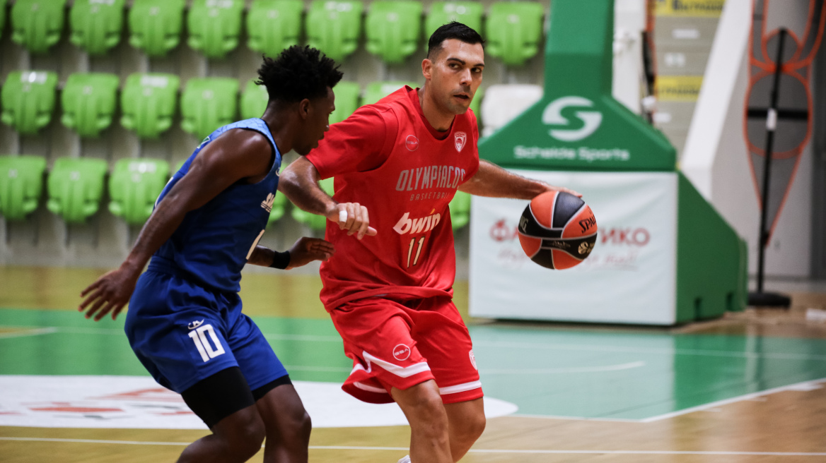 Σλούκας: «Βασικός στόχος η οκτάδα και βλέπουμε»