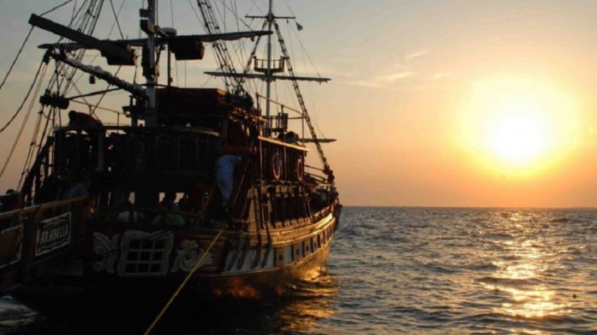 Θερμαϊκός: Περιπέτεια για 49 επιβάτες του «Αραμπέλλα» που έπλεε ακυβέρνητο