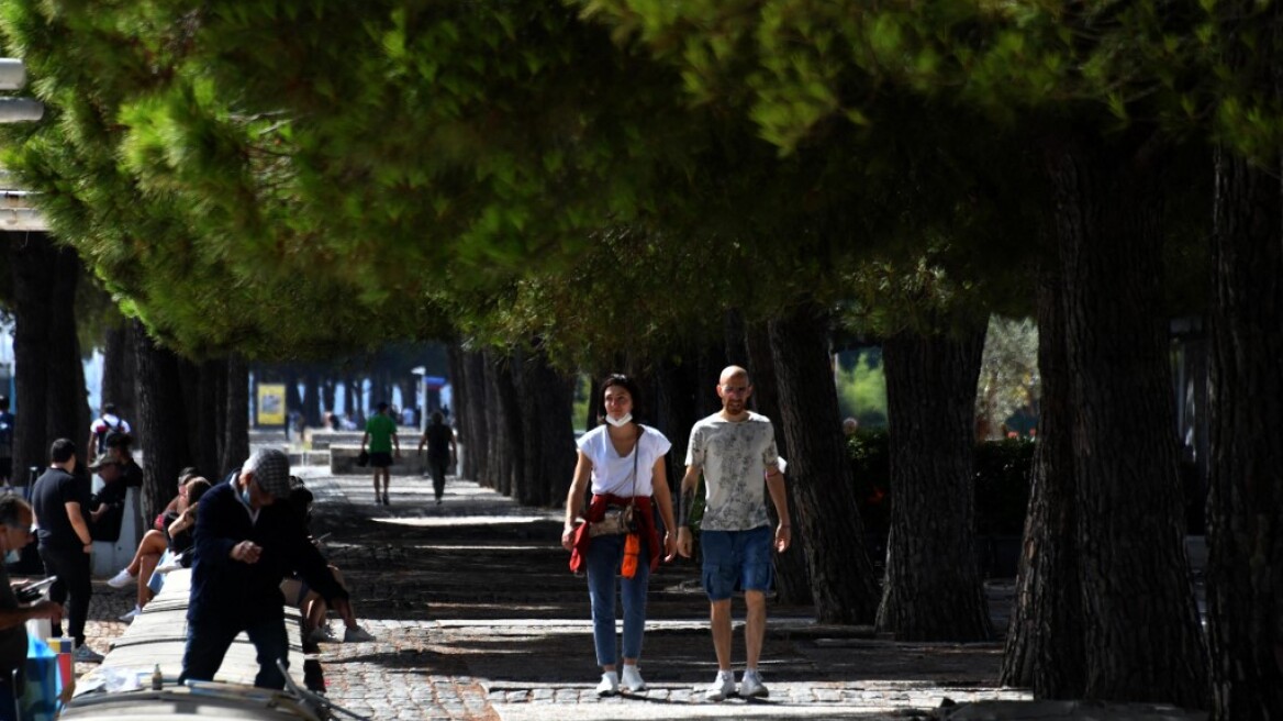 Αίρονται οι περιορισμοί στην Πορτογαλία - Πλήρως εμβολιασμένο το 83% του πληθυσμού