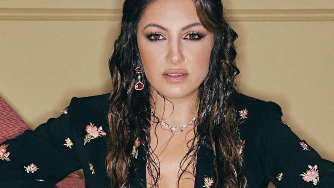 Έλενα Παπαρίζου για Μουτίδου: «Δεν μπορούμε να λέμε ένα σωρό μπούρδες»