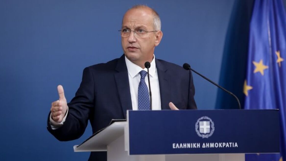Οικονόμου για Τσίπρα: Τυφλωμένος από τις εμμονές του δεν μπορεί να δει ότι η συμφωνία με τη Γαλλία είναι εθνική επιτυχία