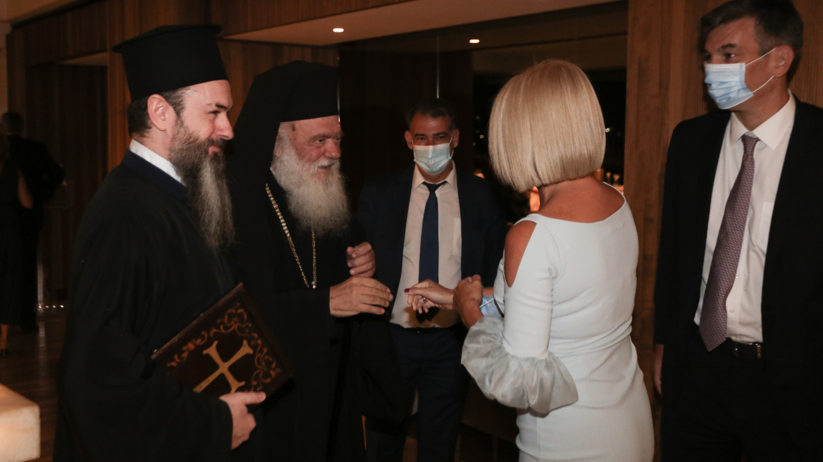 Ιερώνυμος στην εκδήλωση του ΕΛΙΚΑΡ: «Η επιστήμη γίνεται αφορμή διακονίας και αγάπης» - Δείτε φωτογραφίες