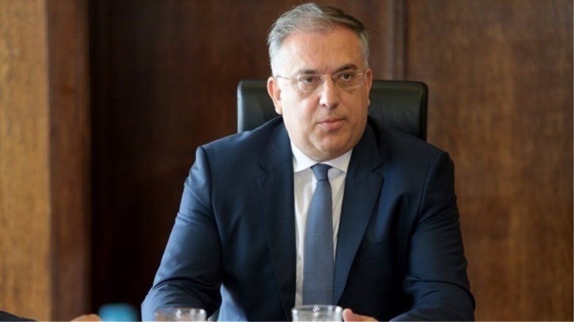 Θεοδωρικάκος: Από τον Νοέμβριο 100 περιπολικά θα βρίσκονται κάθε νύχτα στους δρόμους της Αττικής