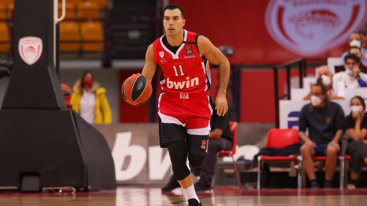 Σλούκας: Το συγκινητικό μήνυμα για τη νεογέννητη κόρη του